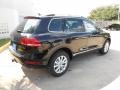 Black - Touareg TDI Sport 4XMotion Photo No. 7