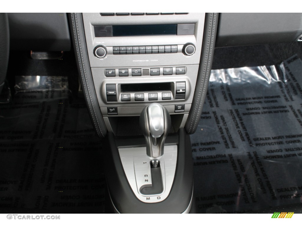 2007 Porsche Boxster S Controls Photos
