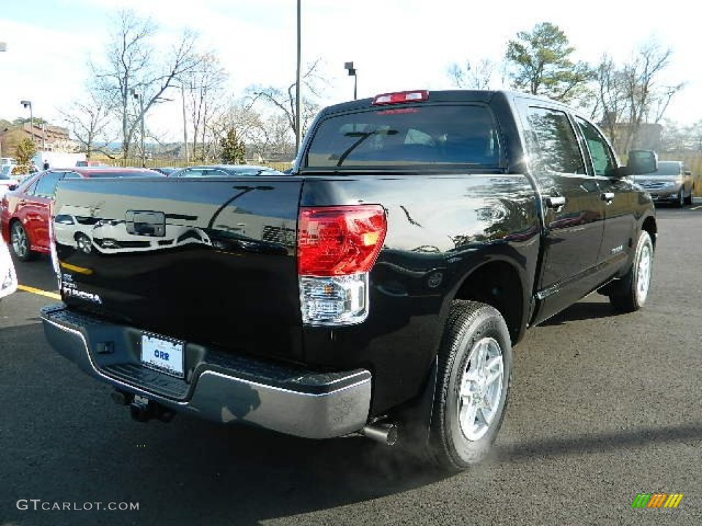 2013 Tundra CrewMax - Black / Graphite photo #3