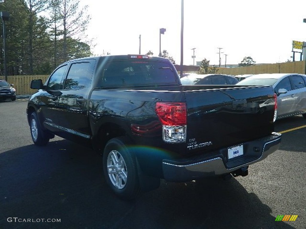 2013 Tundra CrewMax - Black / Graphite photo #5