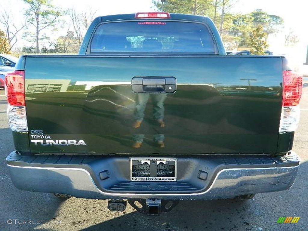 2013 Tundra CrewMax - Spruce Green Mica / Graphite photo #4