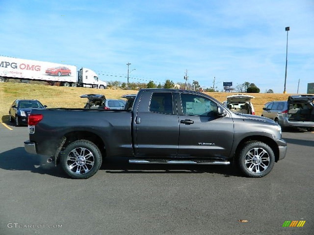 2013 Tundra Double Cab - Magnetic Gray Metallic / Graphite photo #2