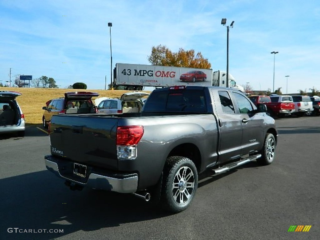 2013 Tundra Double Cab - Magnetic Gray Metallic / Graphite photo #3