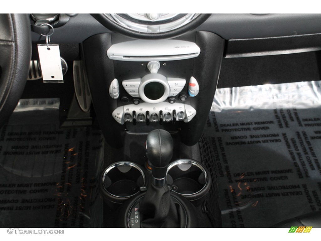 2010 Cooper S Convertible - Horizon Blue Metallic / Punch Carbon Black Leather photo #11