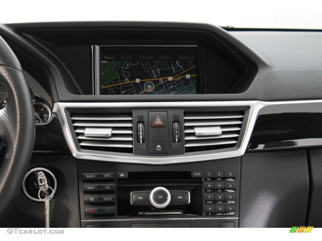 2010 Mercedes-Benz E 350 4Matic Sedan Controls Photo #76143312