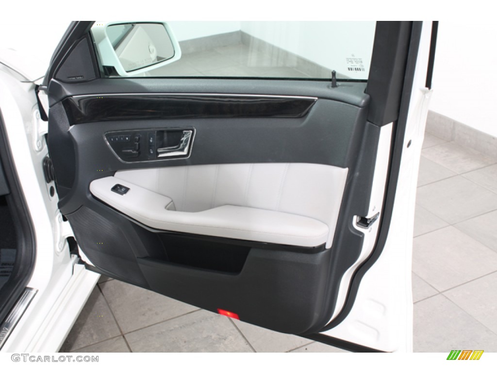 2010 Mercedes-Benz E 350 4Matic Sedan Ash Gray Door Panel Photo #76143378