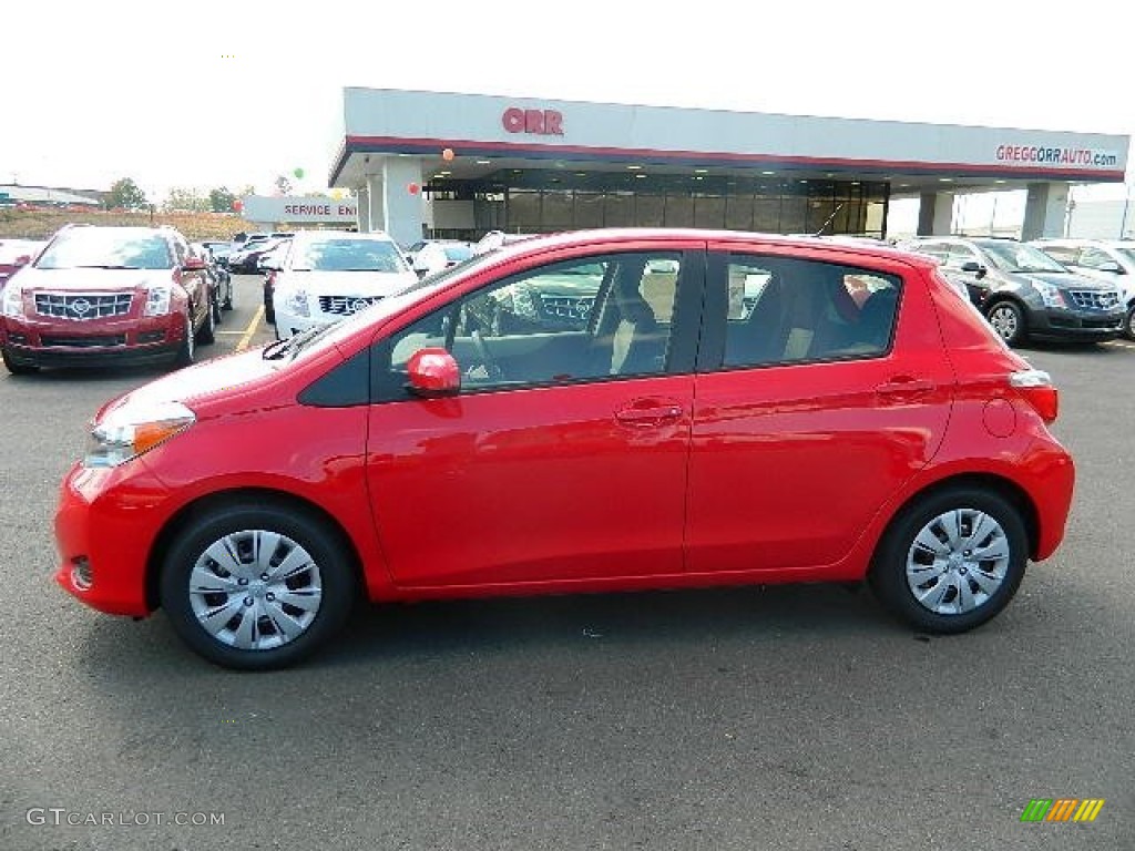 2013 Yaris LE 5 Door - Absolutely Red / Ash photo #6