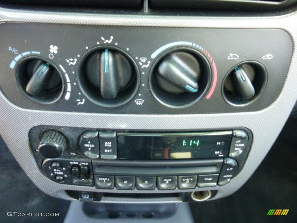 2003 Dodge Neon SXT Controls Photo #76146126