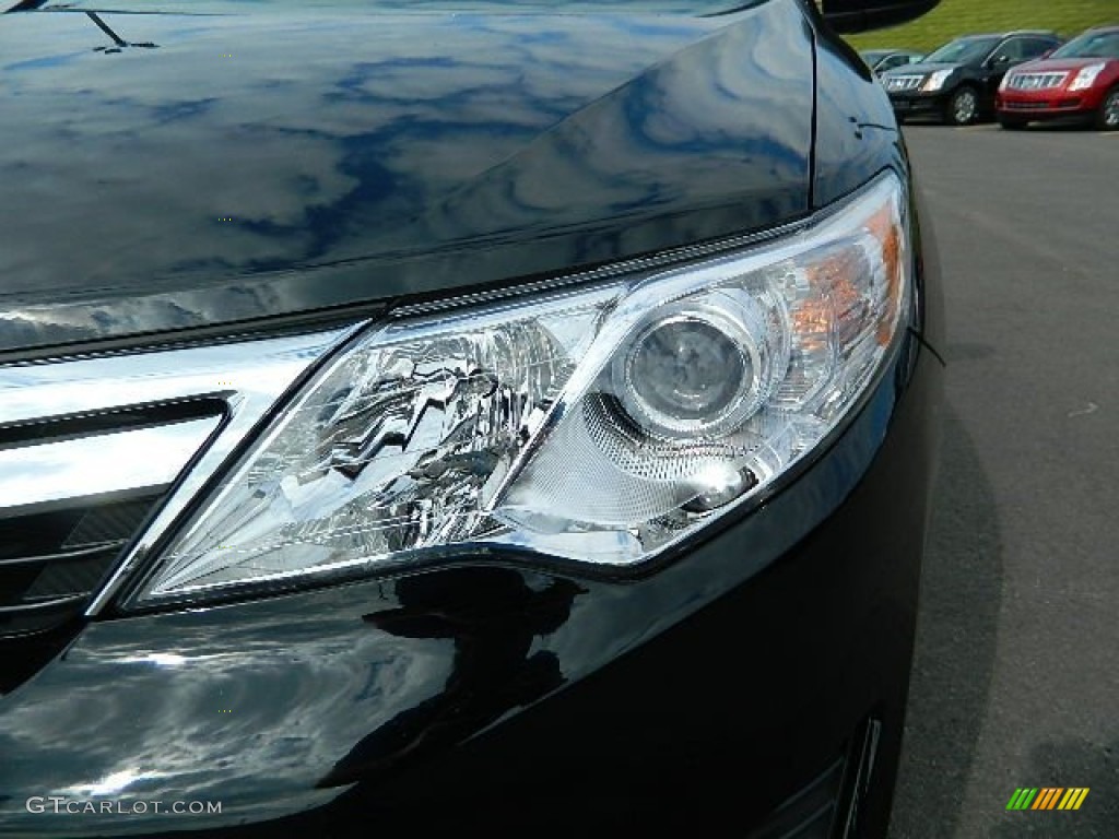 2012 Camry LE - Attitude Black Metallic / Ivory photo #9