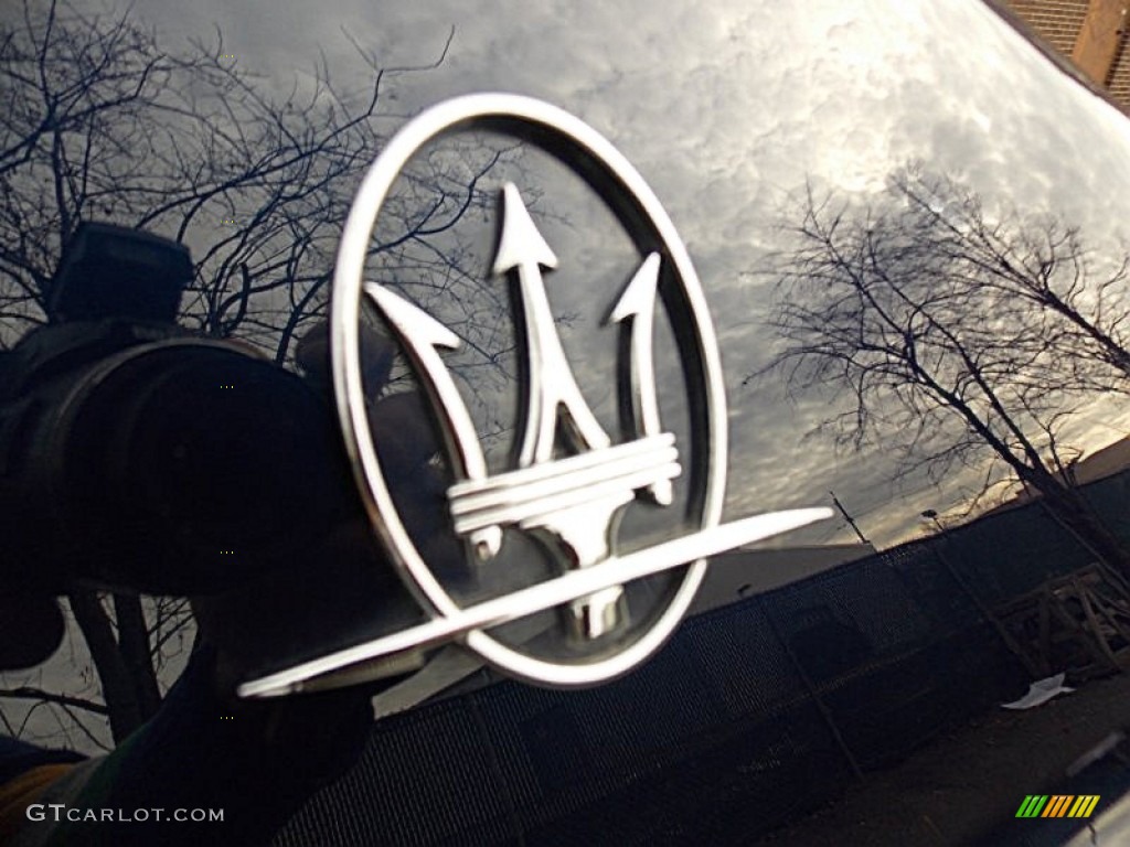 2007 Maserati Quattroporte Executive GT Marks and Logos Photos