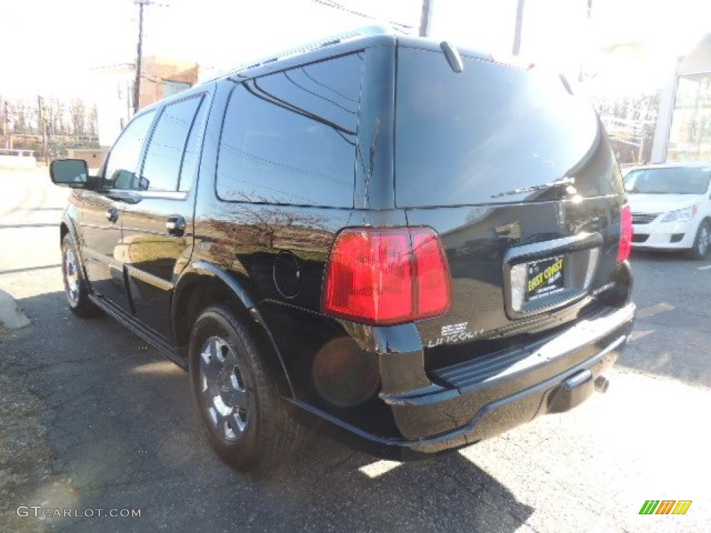 2006 Navigator Luxury 4x4 - Black / Dove Grey photo #7