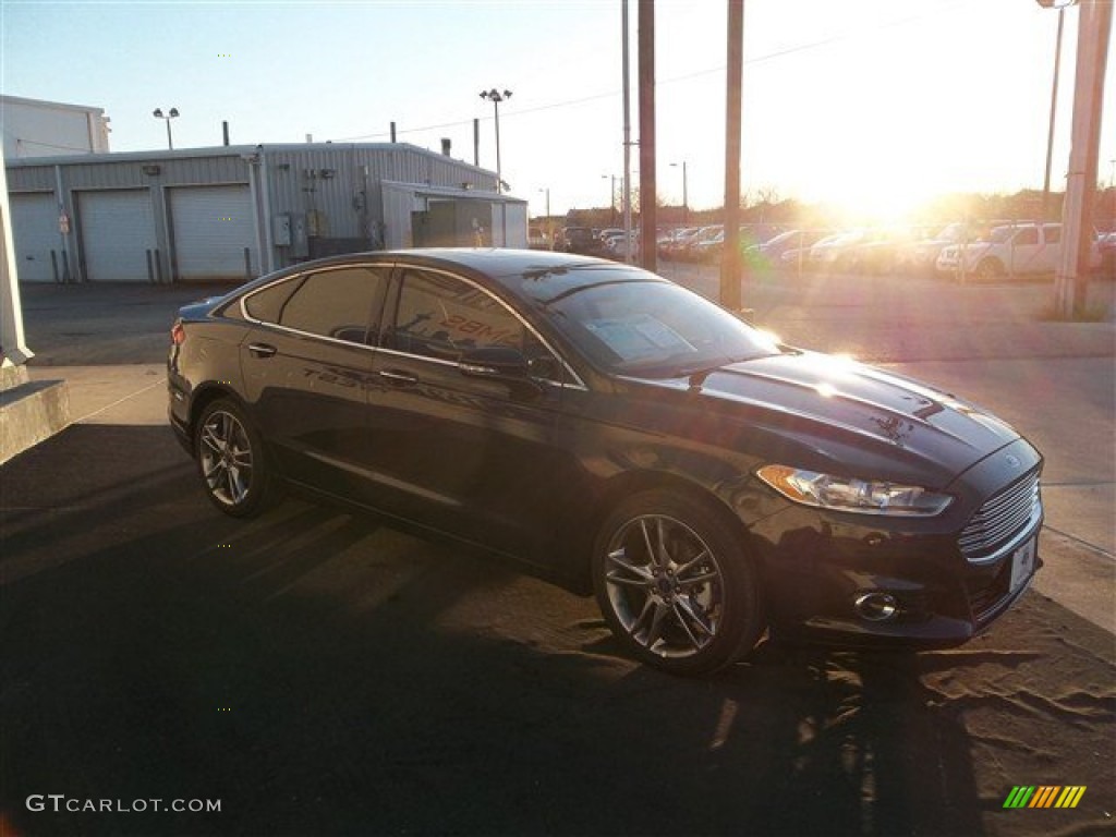 2013 Fusion Titanium - Tuxedo Black Metallic / Charcoal Black photo #10