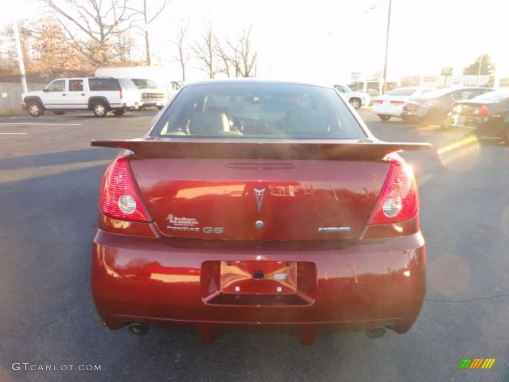2008 G6 GXP Sedan - Performance Red Metallic / Light Taupe photo #3