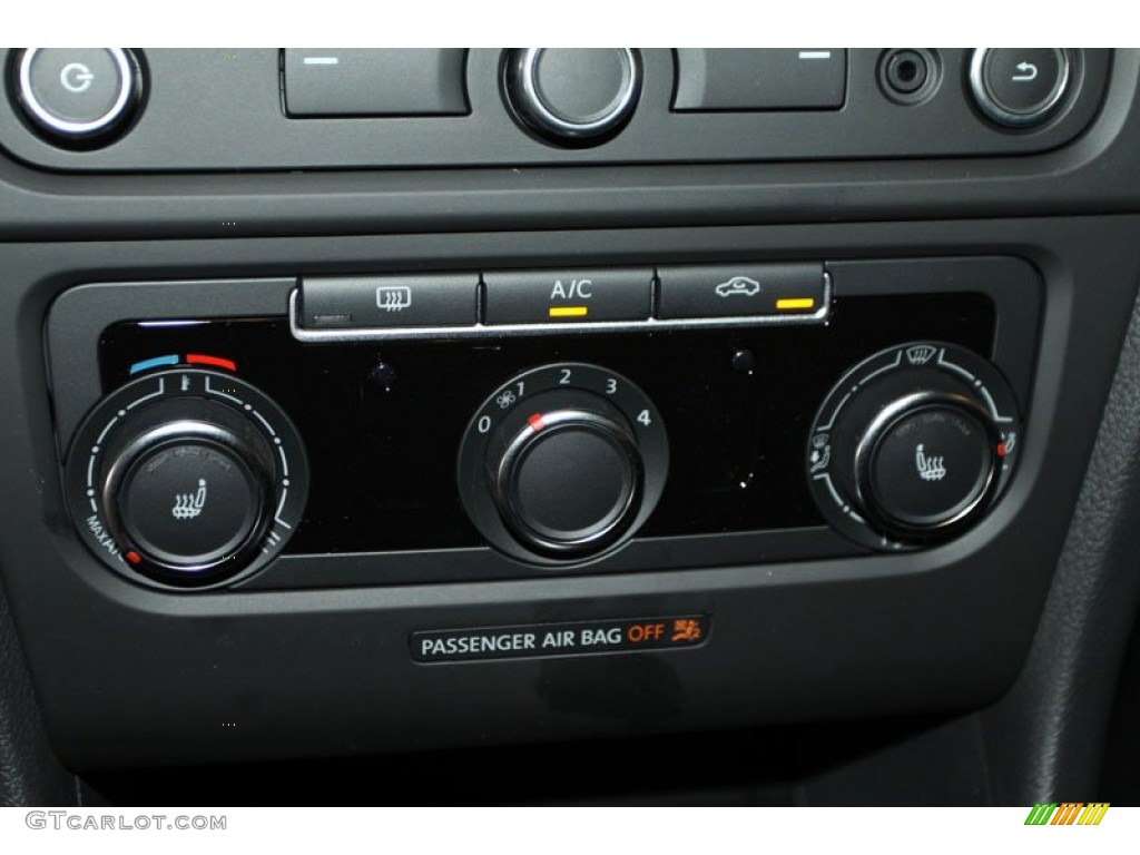 2013 Volkswagen GTI 4 Door Autobahn Edition Controls Photo #76160810