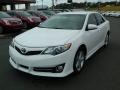 Super White - Camry SE Photo No. 7
