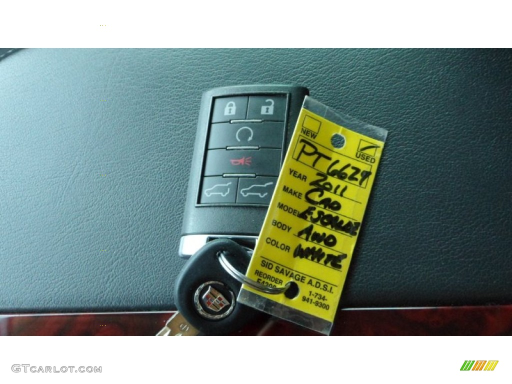 2011 Escalade Luxury AWD - Gold Mist Metallic / Ebony/Ebony photo #46