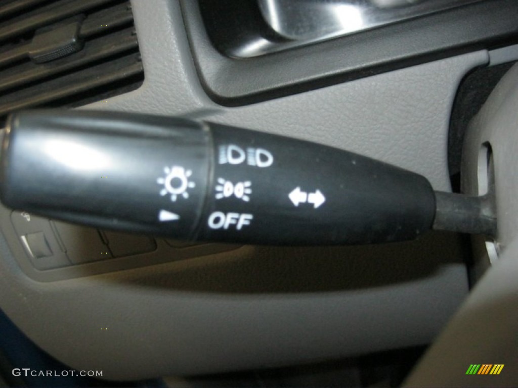 2004 Rio Sedan - Rally Blue / Gray photo #17