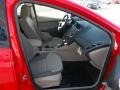 2013 Race Red Ford Focus SE Hatchback  photo #12