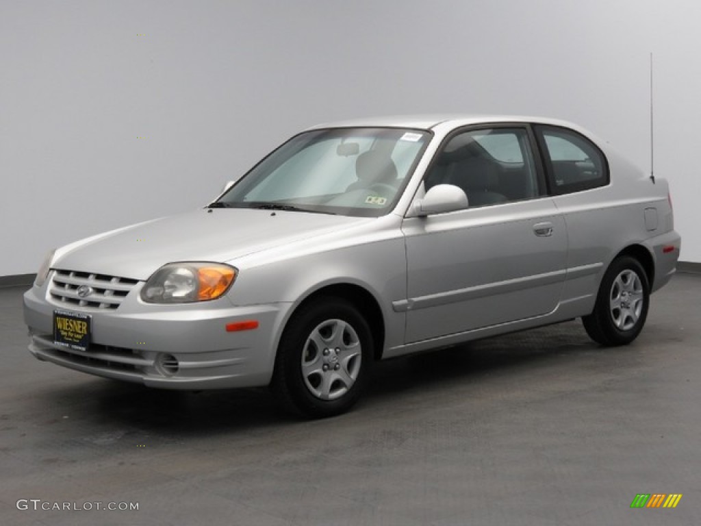 Silver Mist Hyundai Accent