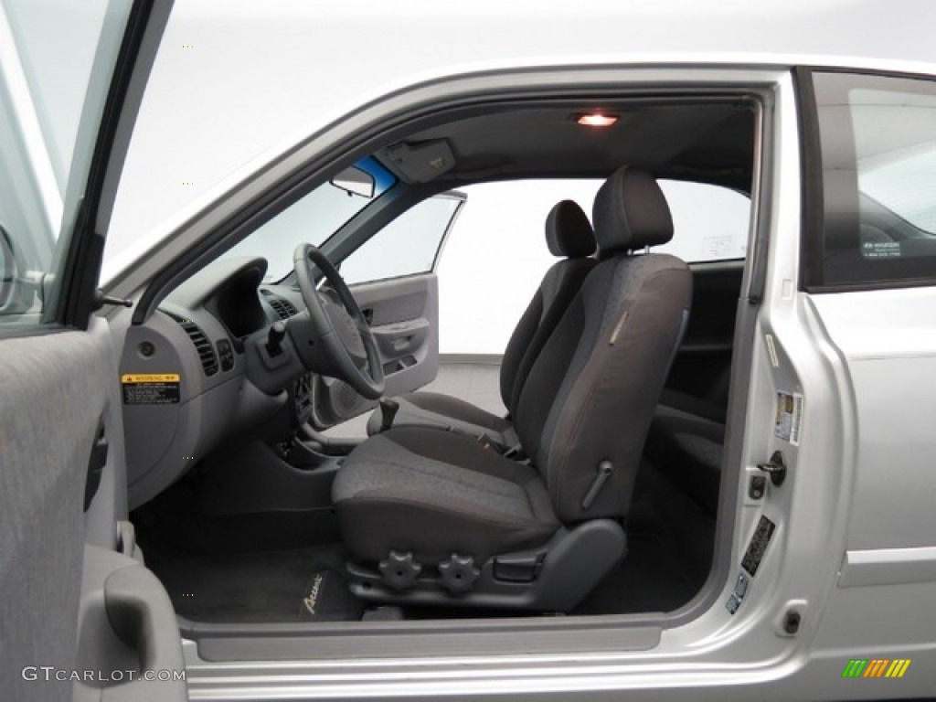 2005 Accent GLS Coupe - Silver Mist / Gray photo #10