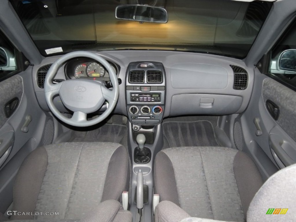 2005 Accent GLS Coupe - Silver Mist / Gray photo #15