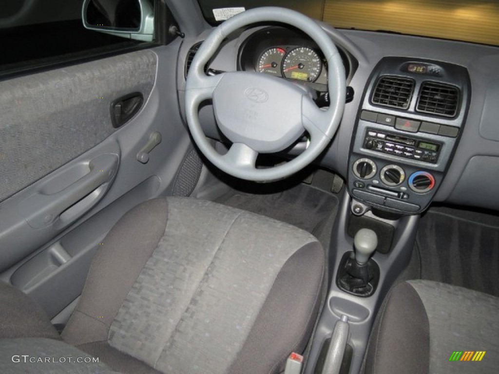 2005 Accent GLS Coupe - Silver Mist / Gray photo #16