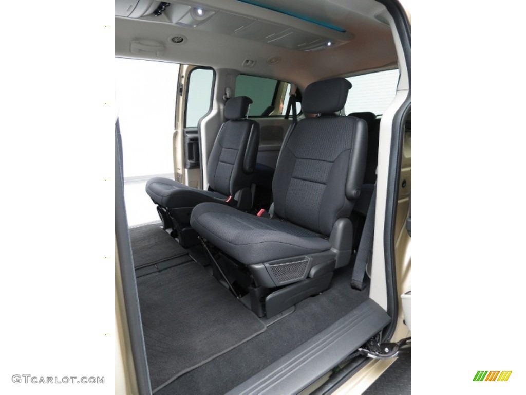 2010 Dodge Grand Caravan SXT Crew Rear Seat Photos