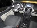 2010 White Gold Pearl Dodge Grand Caravan SXT Crew  photo #20