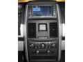 2010 White Gold Pearl Dodge Grand Caravan SXT Crew  photo #23