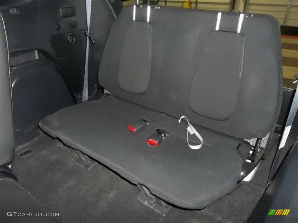 2012 Mitsubishi Outlander GT S AWD Rear Seat Photos