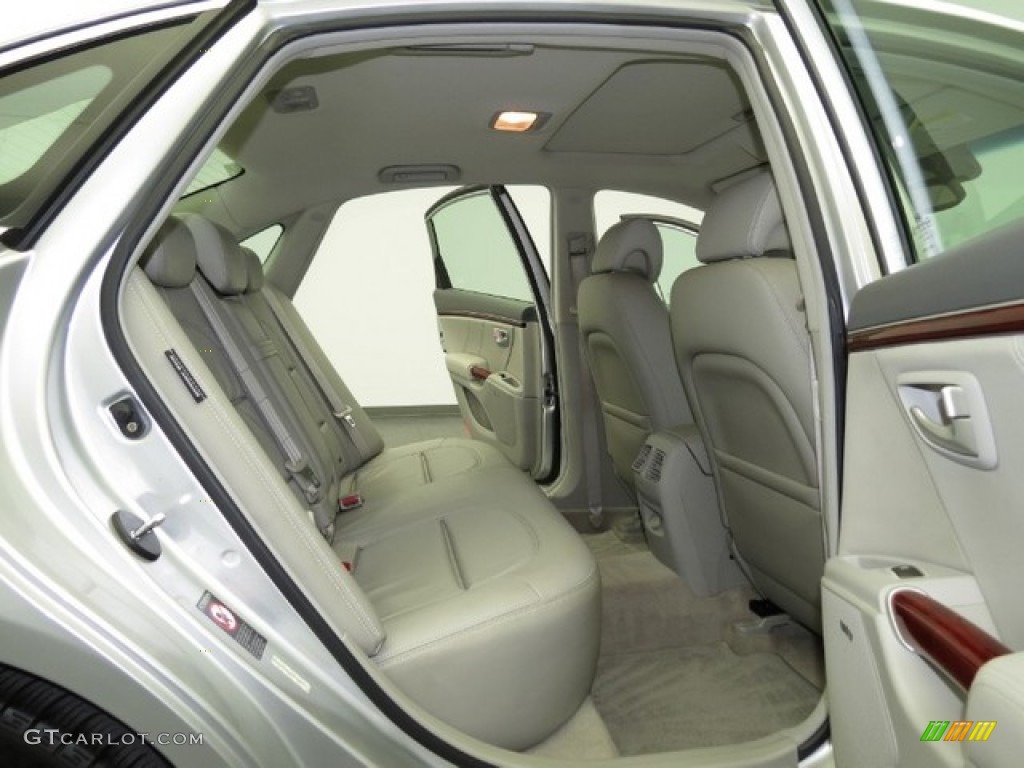 2008 Azera Limited - Silver Frost / Gray photo #16
