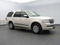 White Suede Metallic - Navigator Luxury Photo No. 3