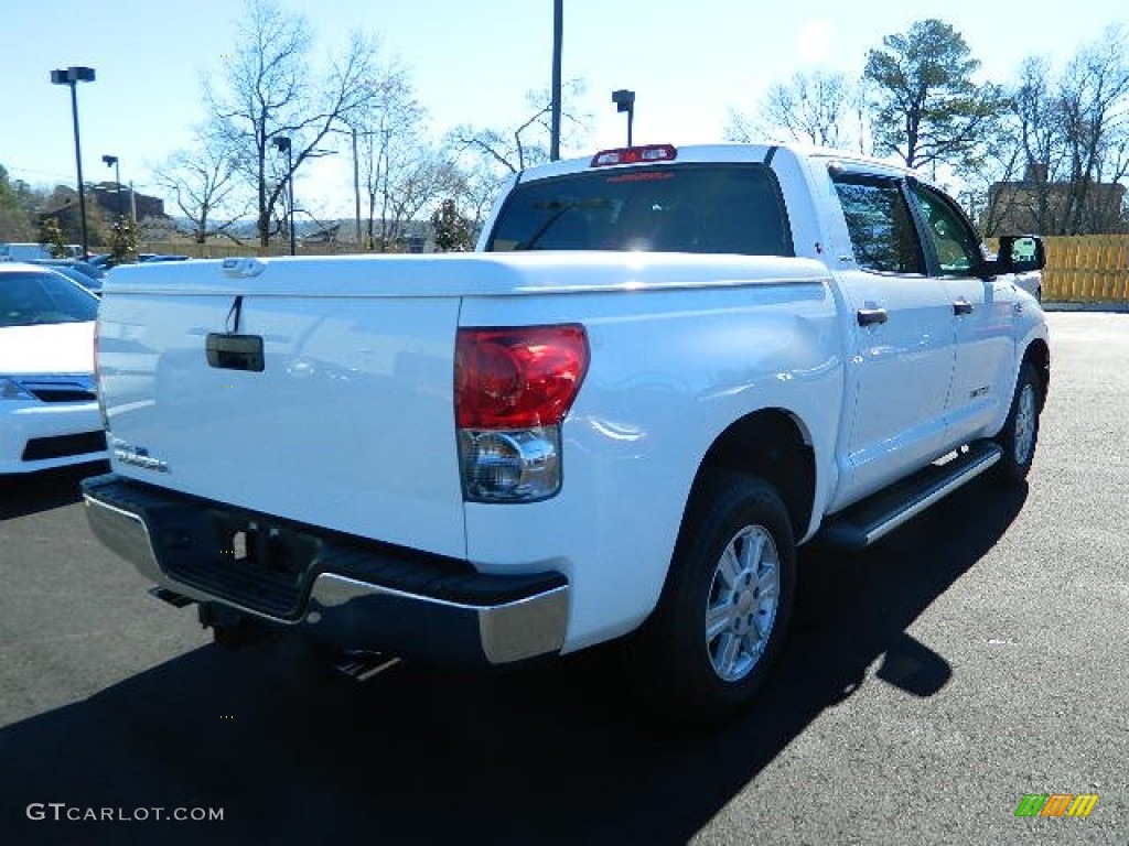 2007 Tundra SR5 CrewMax - Super White / Graphite Gray photo #3