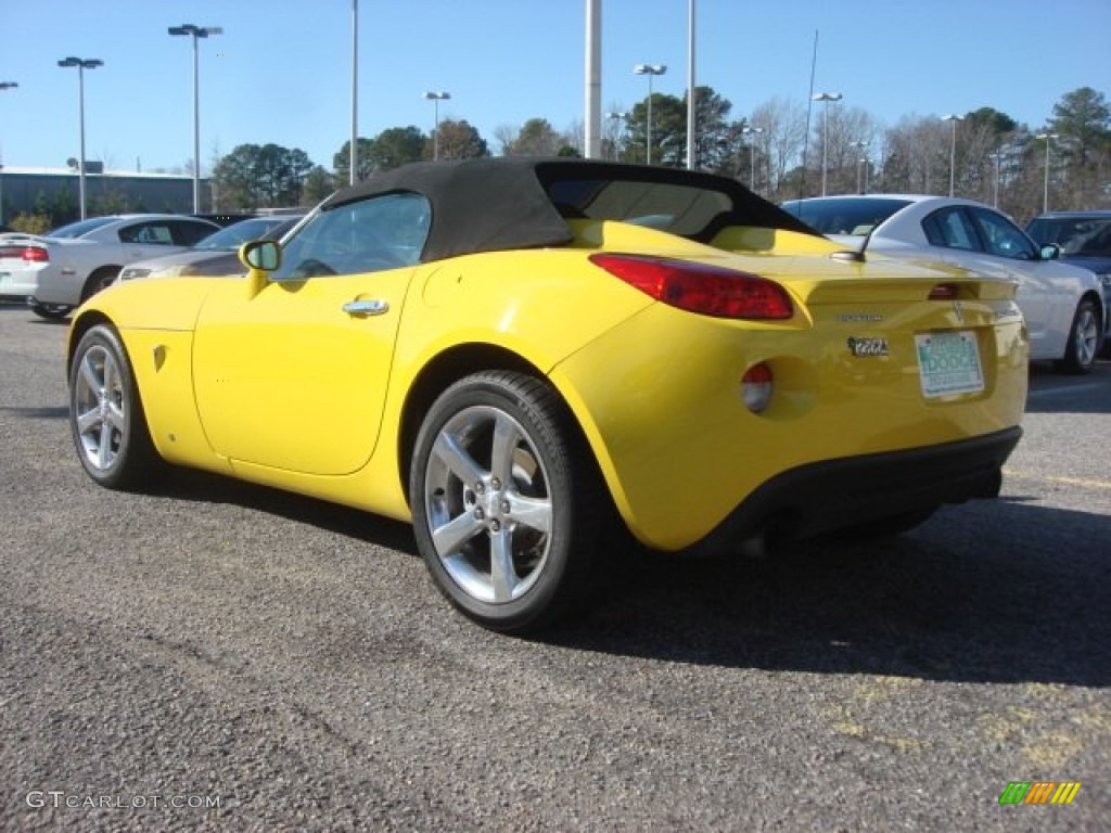 2007 Solstice GXP Roadster - Mean Yellow / Ebony photo #3