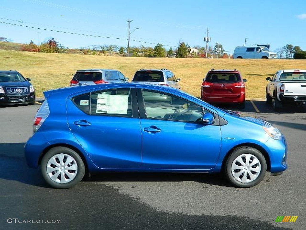 Blue Streak Metallic 2012 Toyota Prius c Hybrid Two Exterior Photo #76181369