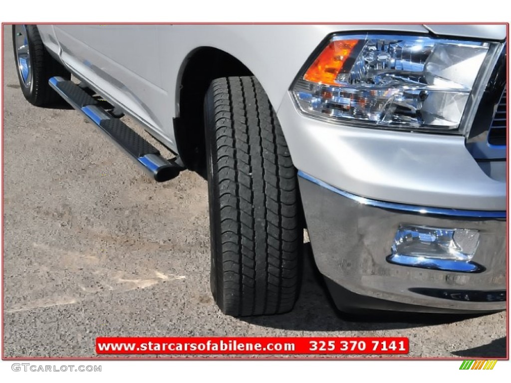 2011 Ram 1500 Lone Star Quad Cab - Bright Silver Metallic / Dark Slate Gray/Medium Graystone photo #11