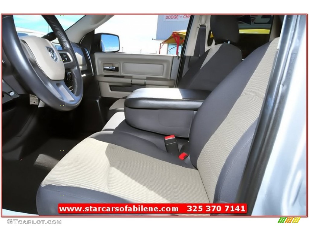 2011 Ram 1500 Lone Star Quad Cab - Bright Silver Metallic / Dark Slate Gray/Medium Graystone photo #14