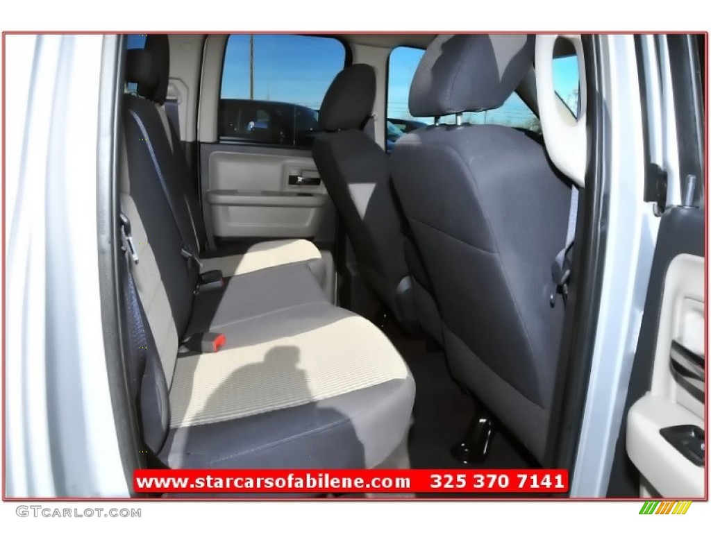 2011 Ram 1500 Lone Star Quad Cab - Bright Silver Metallic / Dark Slate Gray/Medium Graystone photo #26