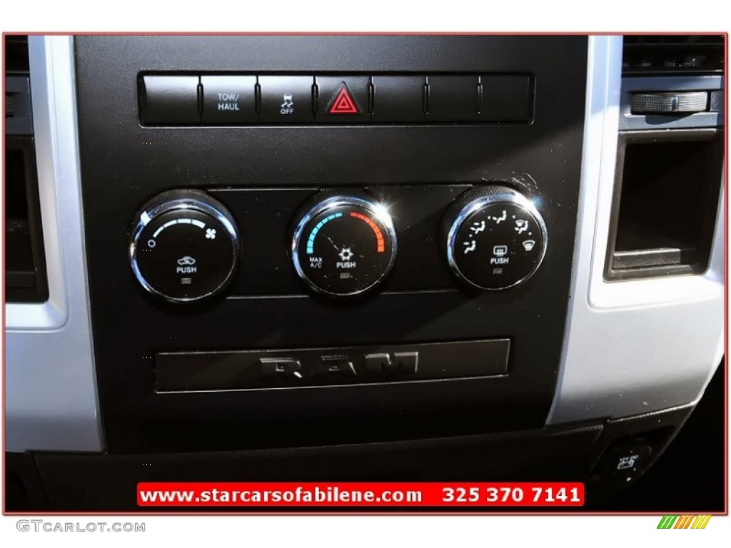 2011 Ram 1500 Lone Star Quad Cab - Bright Silver Metallic / Dark Slate Gray/Medium Graystone photo #36