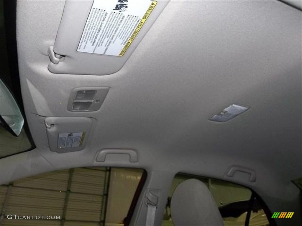 2012 Corolla LE - Barcelona Red Metallic / Ash photo #16