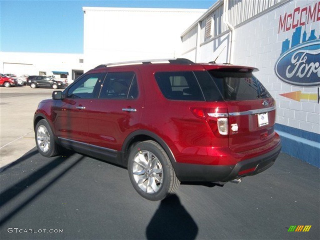 2013 Explorer XLT - Ruby Red Metallic / Medium Light Stone photo #4