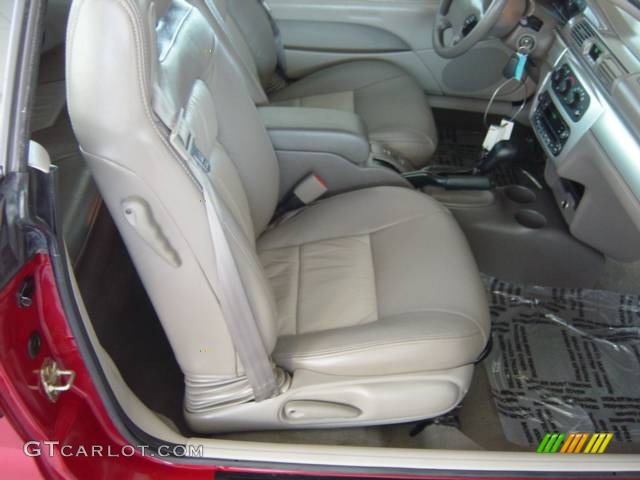 2006 Sebring Touring Convertible - Inferno Red Crystal Pearl / Taupe photo #19