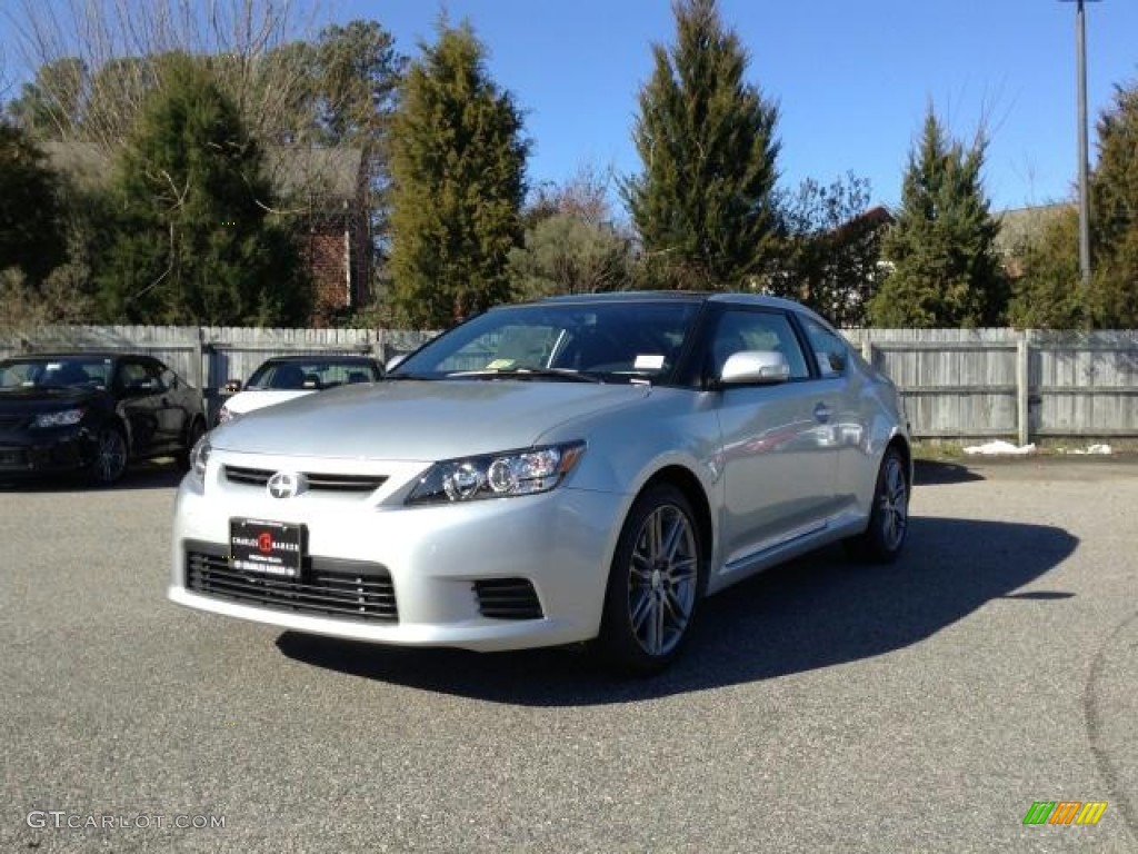 2013 Classic Silver Metallic Scion tC 76185409 Car