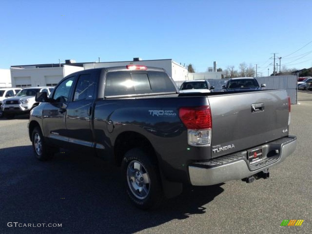 2013 Tundra TRD Double Cab 4x4 - Magnetic Gray Metallic / Graphite photo #2