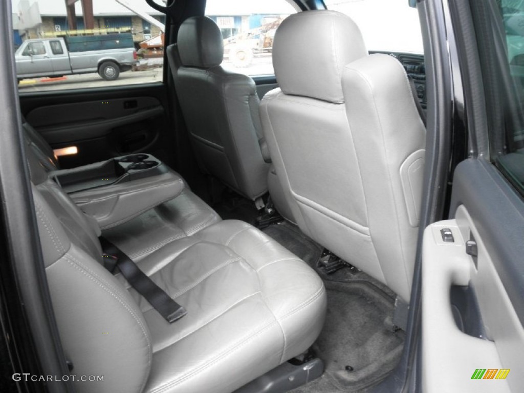 2000 Suburban 2500 LS 4x4 - Onyx Black / Medium Gray photo #22
