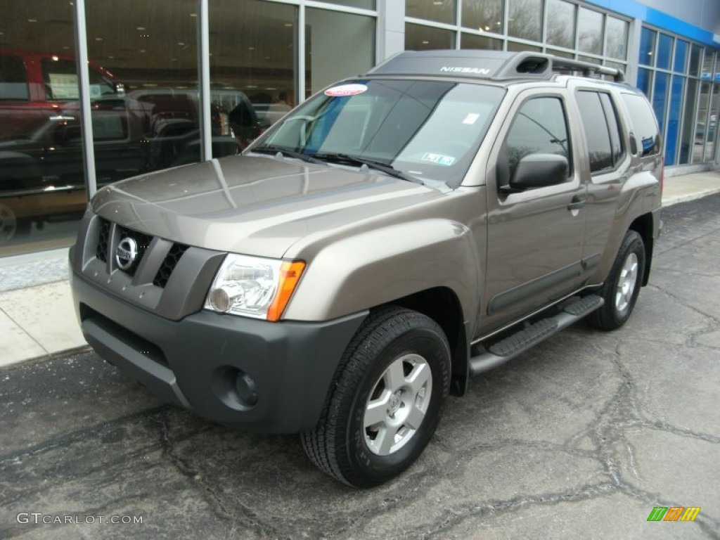 2005 Xterra S 4x4 - Granite Metallic / Steel/Graphite photo #1