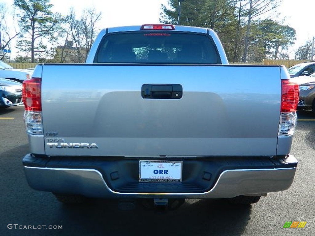 2013 Tundra TSS CrewMax - Silver Sky Metallic / Graphite photo #4