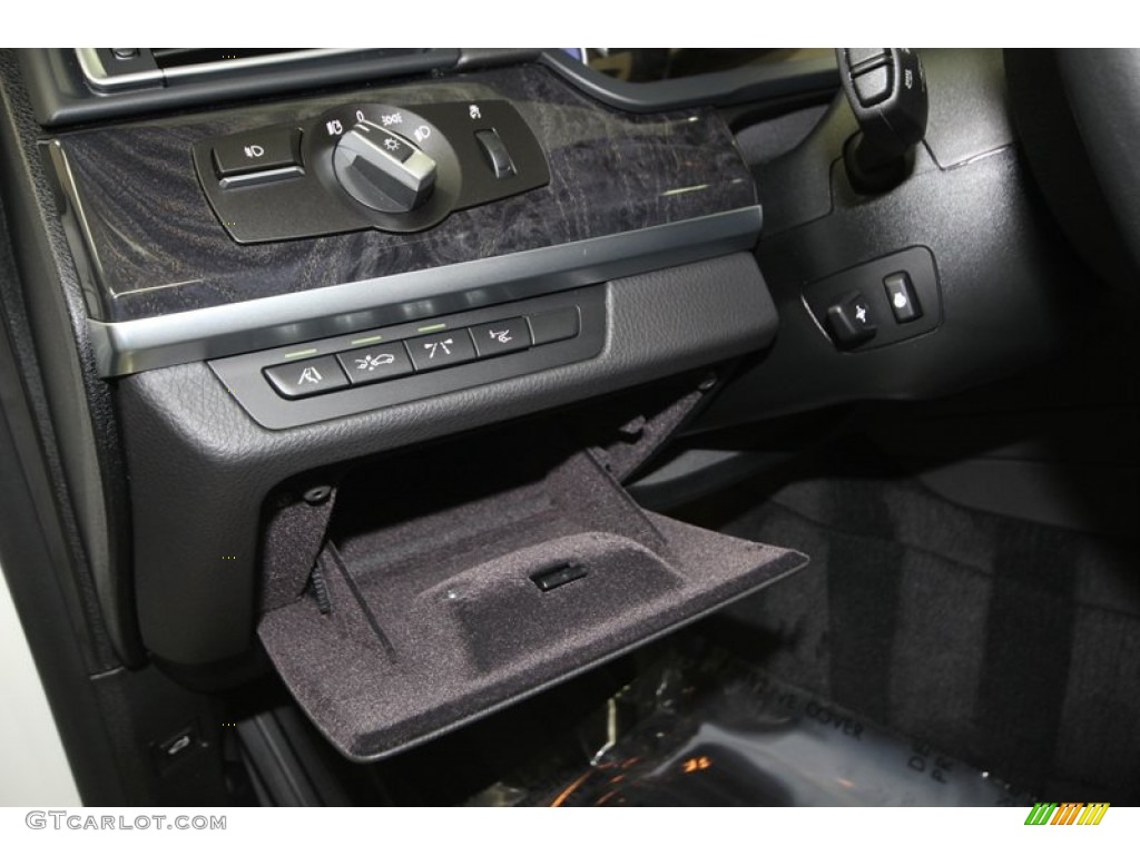 2011 BMW 7 Series Alpina B7 LWB Controls Photo #76189020