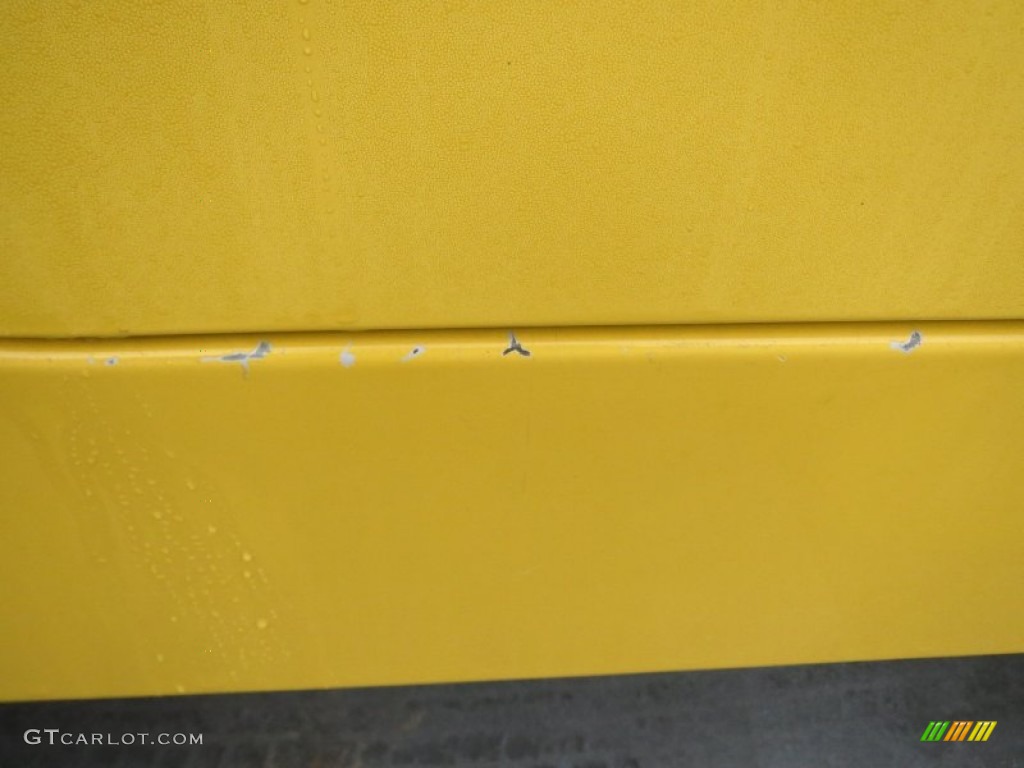 2004 Wrangler X 4x4 - Solar Yellow / Dark Slate Gray photo #18