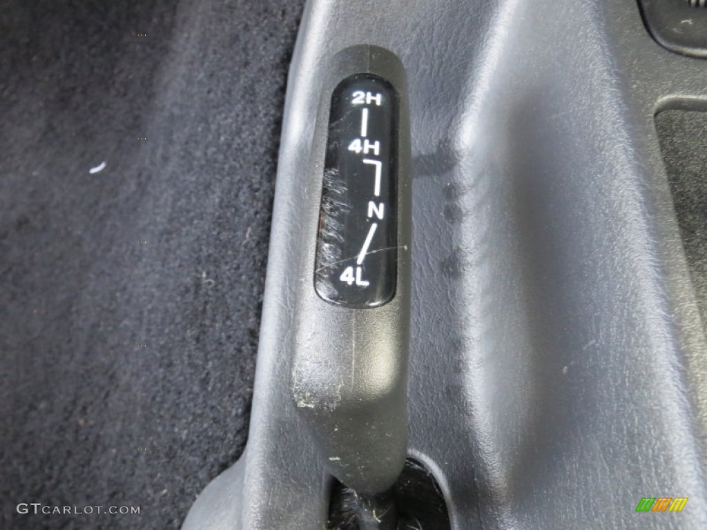 2004 Wrangler X 4x4 - Solar Yellow / Dark Slate Gray photo #36